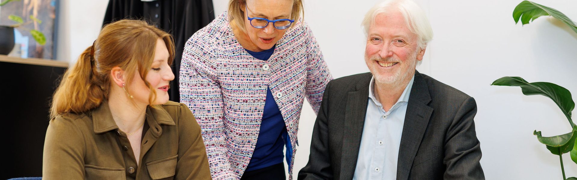 Uitleg van bepalingen in overeenkomsten en statuten bij familiebedrijven in conflictsituaties
